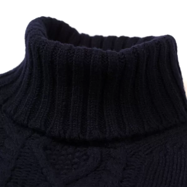 William Lockie Dunkelblauer Rollkragenpullover „Alain Aran-Cable" Aus 6-Lagigem Lambswoo* Strickwaren